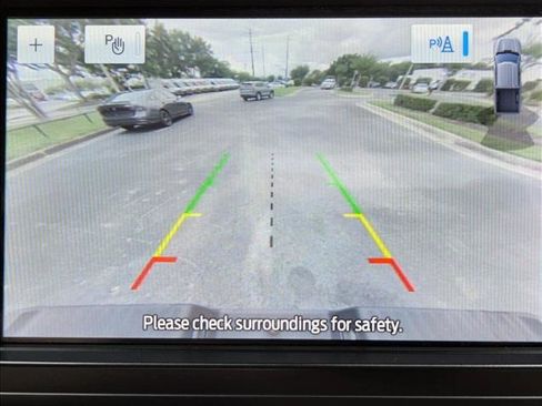 Used 2023 Ford F150 XLT image 13