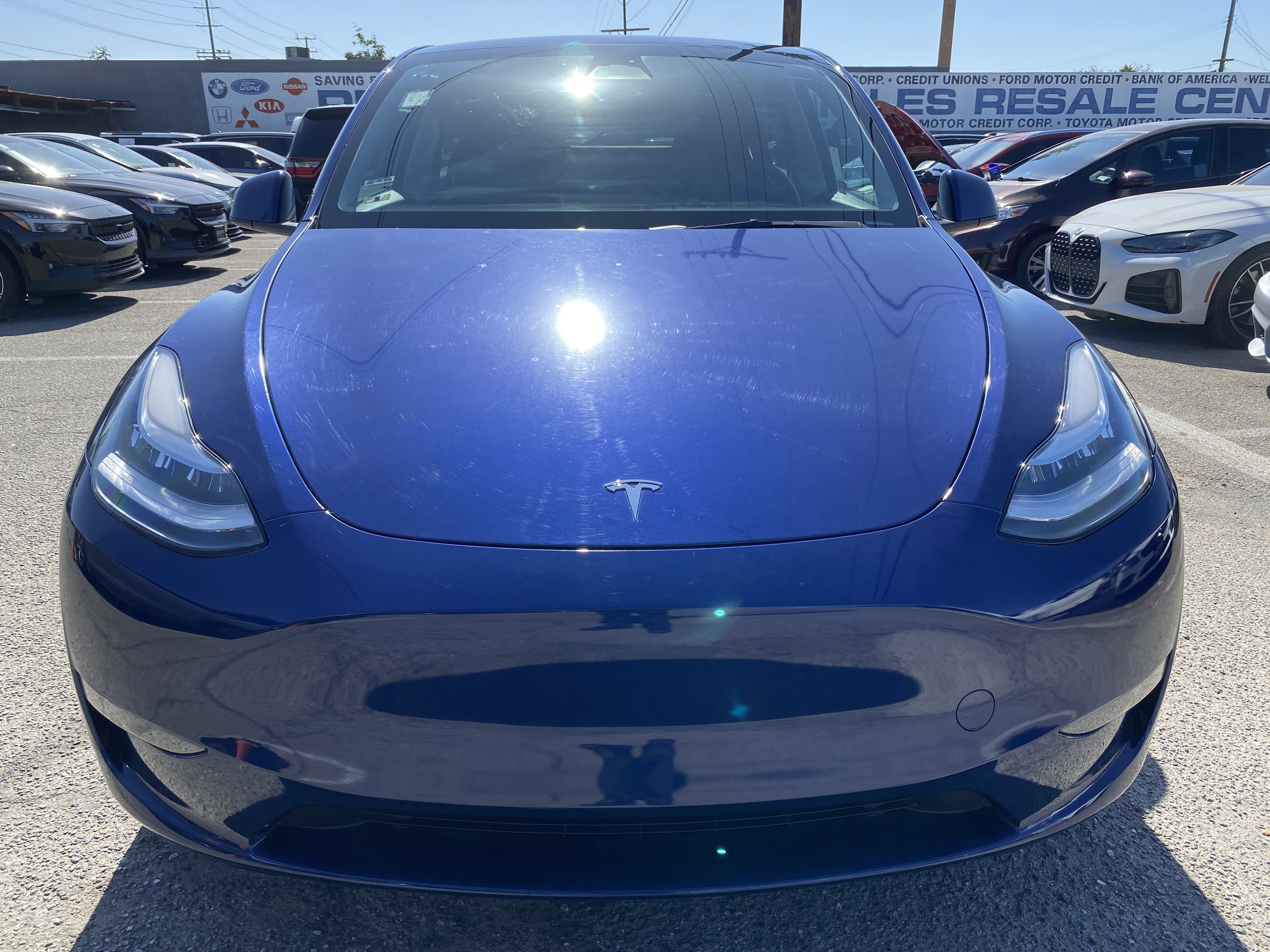 Used 2023 Tesla Model Y Long Range AWD/4WD image 3