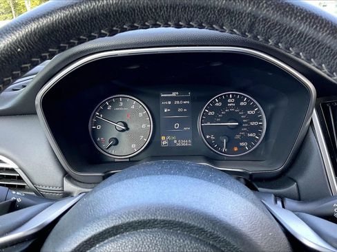 Used 2024 Subaru Outback Limited AWD/4WD image 10