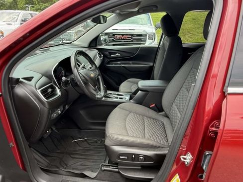 Certified 2018 Chevrolet Equinox LT FWD image 11