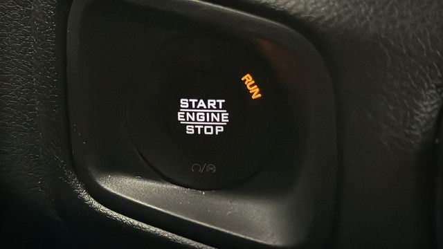 Used 2024 Jeep Wrangler Unlimited Sport AWD/4WD image 22
