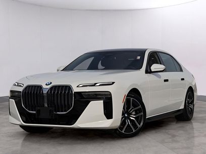 Used 2025 BMW 740i xDrive w/ Premium Package