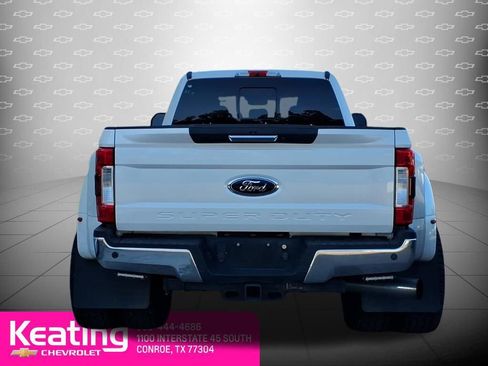 Used 2018 Ford F350 Lariat w/ Lariat Value Package AWD/4WD image 7