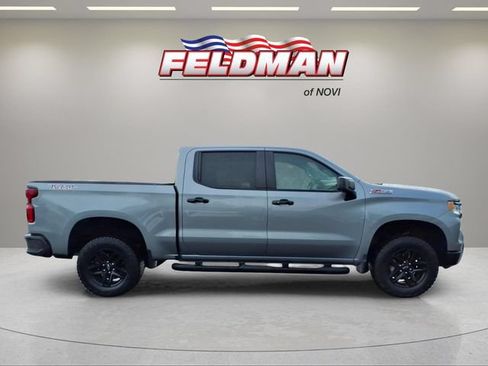 Used 2024 Chevrolet Silverado 1500 LT Trail Boss w/ Convenience Package II AWD/4WD image 6