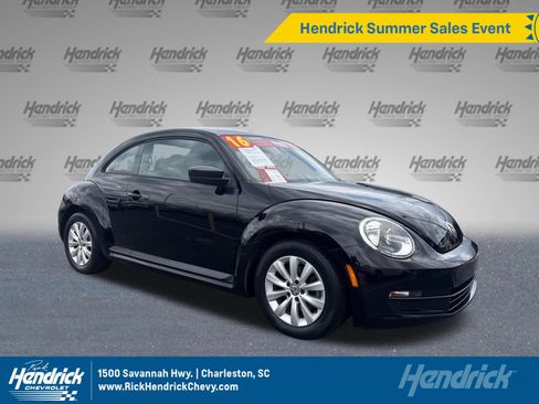 Used 2016 Volkswagen Beetle 1.8T S FWD image 1