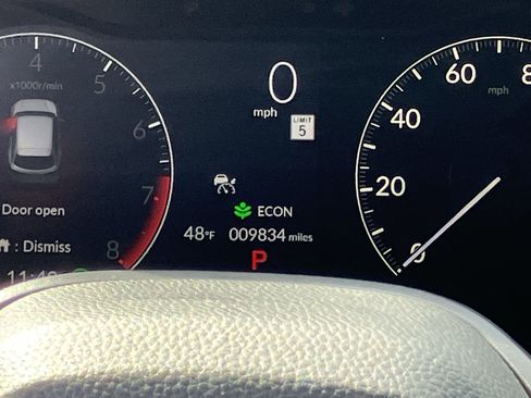 Used 2024 Honda HR-V LX image 23