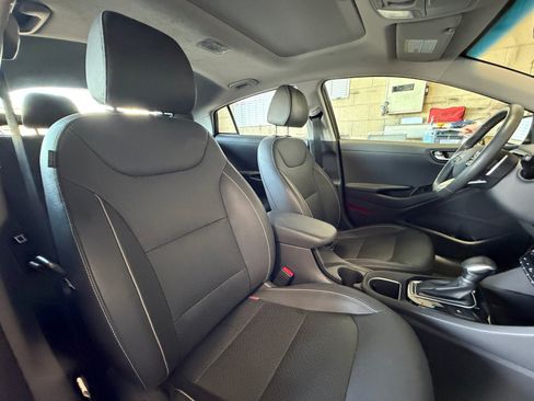 Used 2019 Hyundai Ioniq Limited FWD image 17