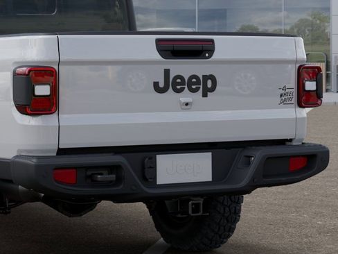 New 2026 Jeep Gladiator Willys image 13