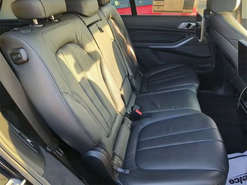 Used 2019 BMW X7 xDrive40i w/ Premium Package image 28