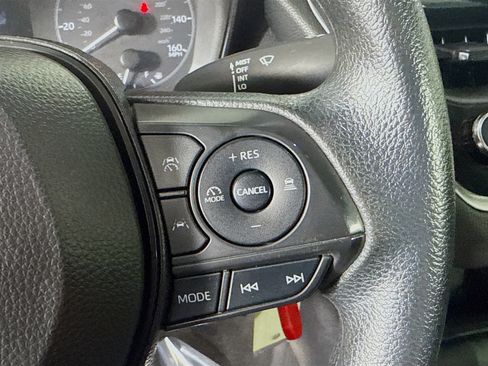 Used 2024 Toyota Corolla LE FWD image 15
