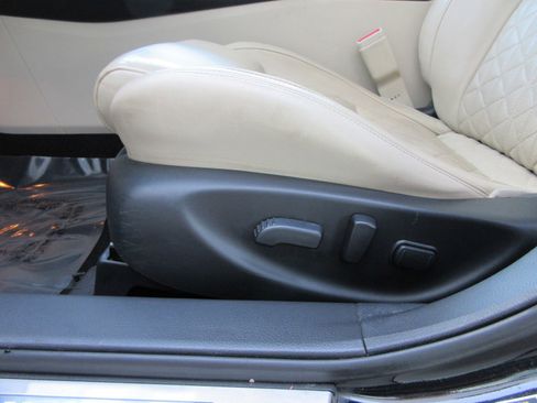 Used 2016 Nissan Maxima Platinum image 33