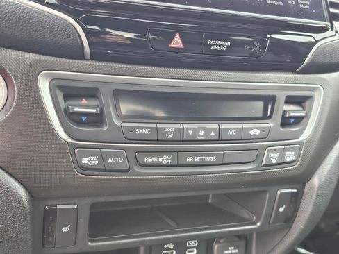 Certified 2025 Honda Ridgeline TrailSport image 31
