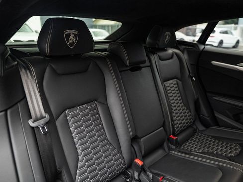 Used 2024 Lamborghini Urus S image 27