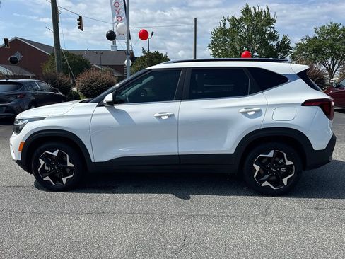 Certified 2025 Kia Seltos EX w/ EX Sunroof Package AWD/4WD image 6