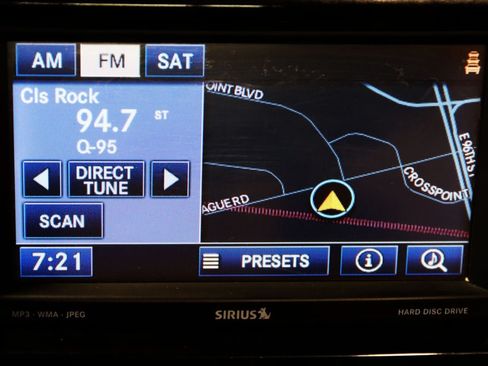 Used 2013 Chrysler 200 Limited FWD image 16