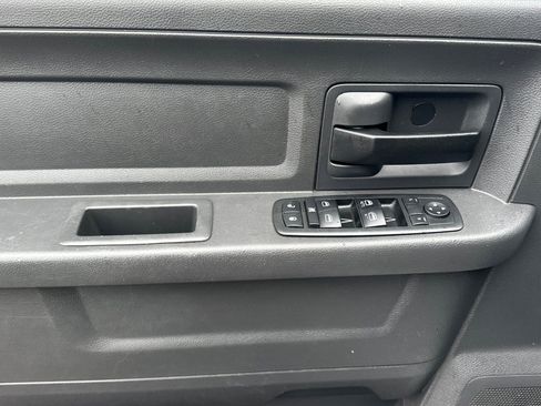 Used 2011 RAM 1500 ST w/ SXT Appearance Group AWD/4WD image 11