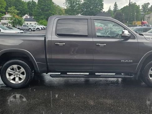 Used 2022 RAM 1500 Laramie AWD/4WD image 12