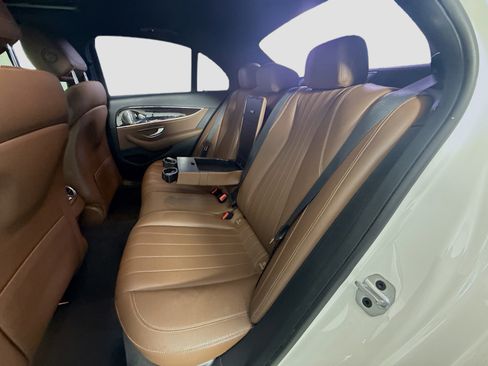 Used 2022 Mercedes-Benz E 350 Sedan w/ AMG Line Exterior image 25
