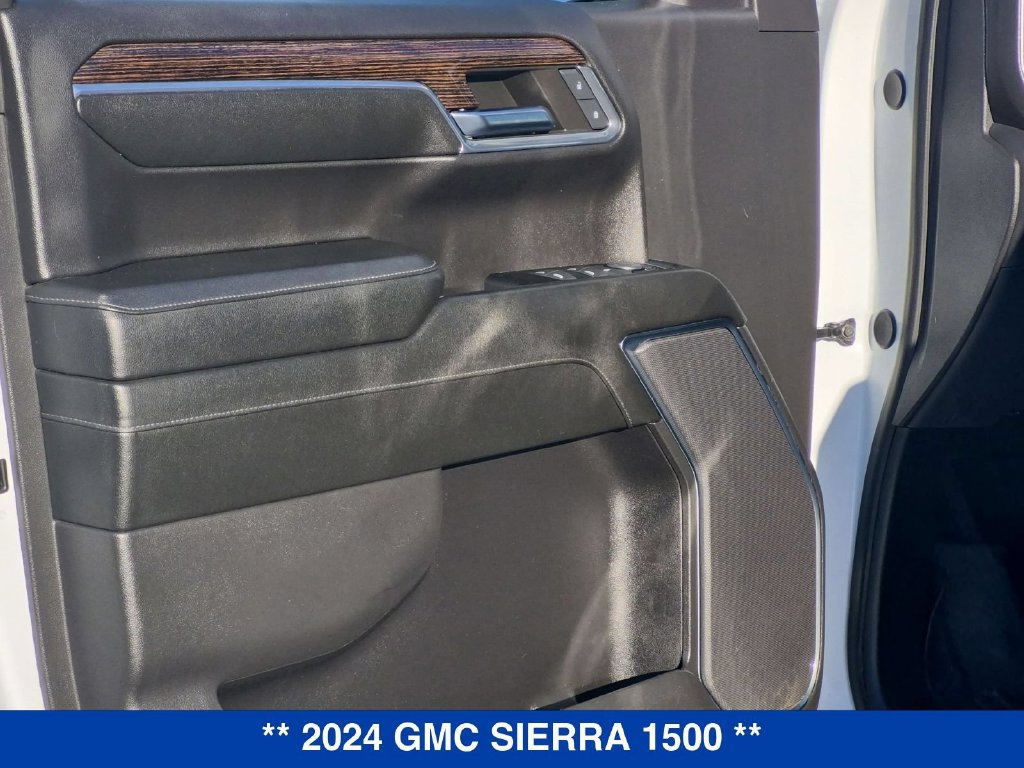 Used 2024 GMC Sierra 1500 Elevation w/ X31 Off-Road Package AWD/4WD image 14