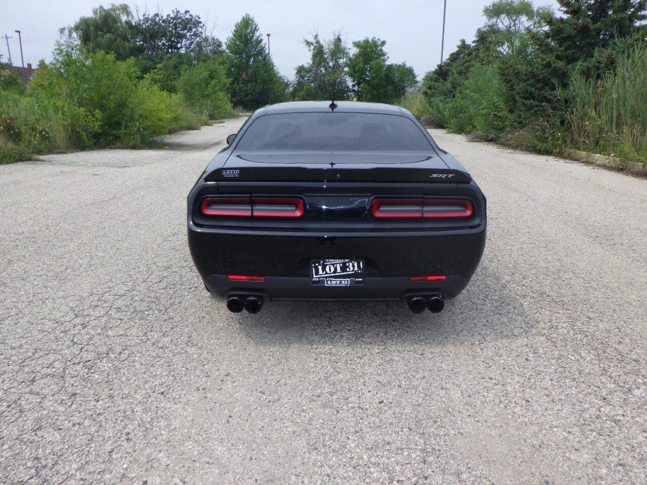Used 2015 Dodge Challenger SRT w/ Technology Group RWD image 8