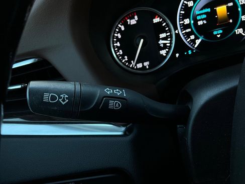 Used 2018 Buick Enclave Avenir w/ Avenir Technology Package image 43