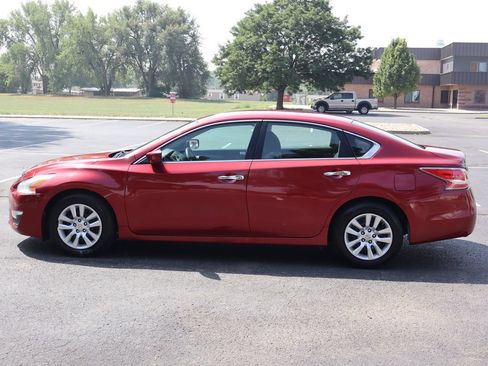 Used 2014 Nissan Altima 2.5 S FWD image 9