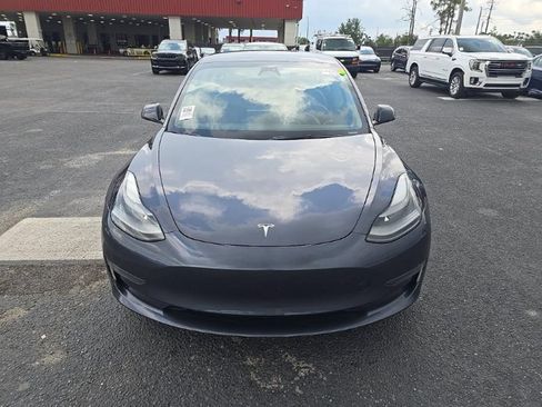 Used 2023 Tesla Model 3 Standard Range RWD image 2