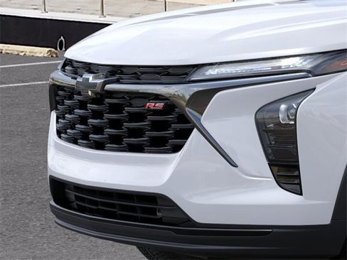New 2026 Chevrolet Trax RS w/ Driver Confidence Package FWD image 13