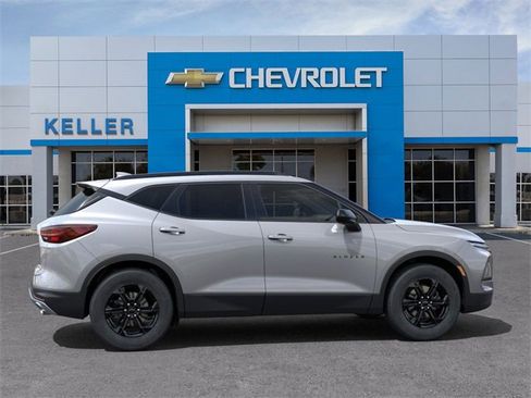 New 2025 Chevrolet Blazer LT w/ Midnight/Sport Edition image 5