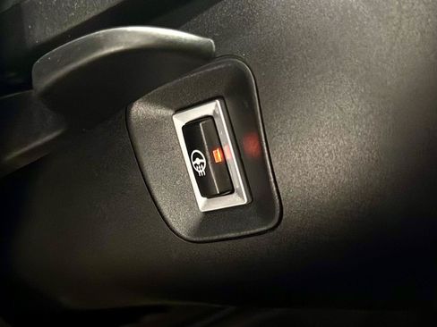 Used 2017 BMW 330e RWD image 22