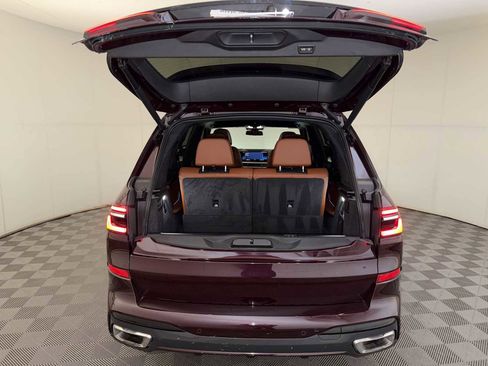 Used 2023 BMW X7 xDrive40i w/ Executive Package image 23