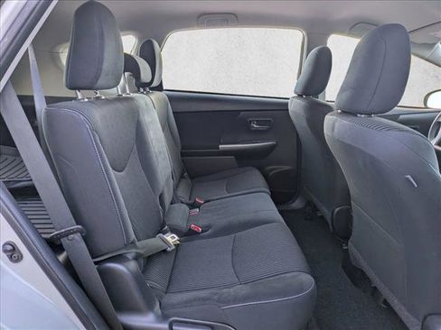 Used 2017 Toyota Prius V Two image 19