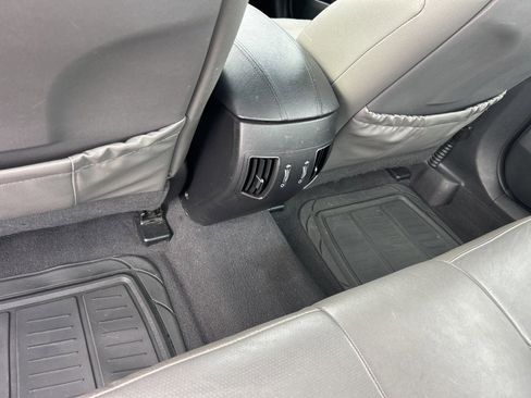 Used 2011 Hyundai Sonata Limited w/ Navigation Pkg 5 image 14