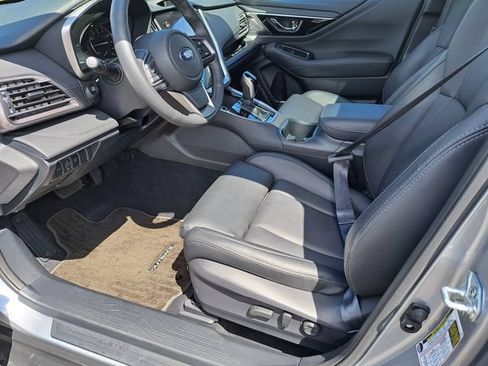 Certified 2025 Subaru Outback Limited AWD/4WD image 14