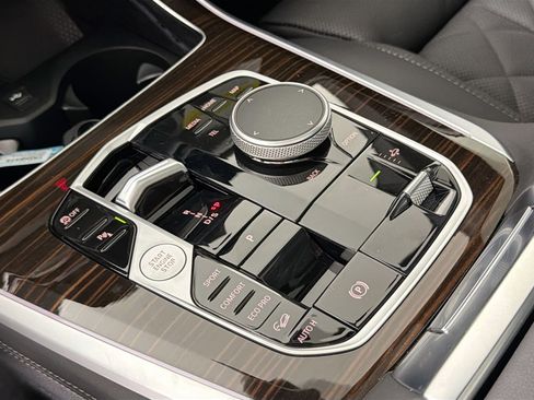 New 2026 BMW X5 xDrive40i w/ M Sport Package image 16