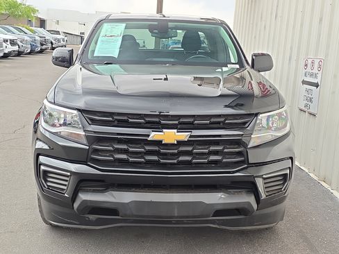 Used 2022 Chevrolet Colorado LT w/ Fleet Safety Package RWD image 2