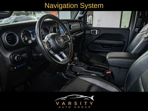 Used 2022 Jeep Wrangler Unlimited Sahara w/ Cold Weather Group image 10