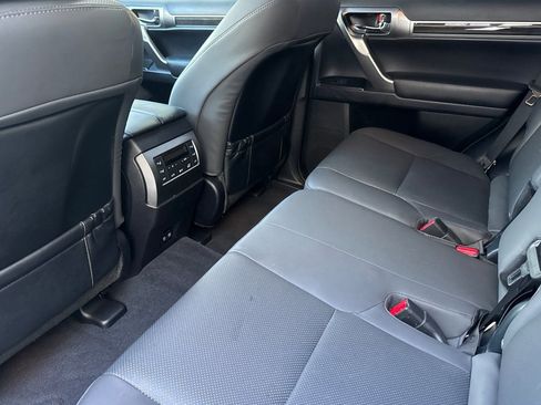 Used 2023 Lexus GX 460 Premium image 27