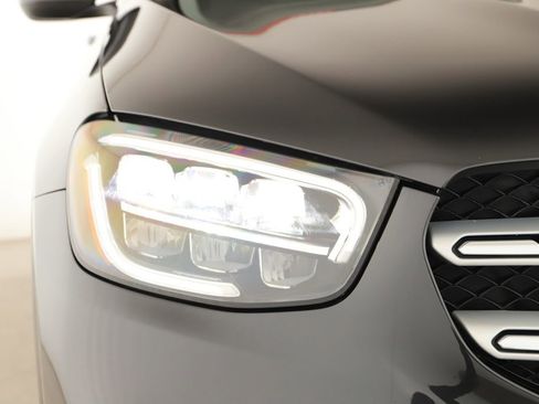 Used 2022 Mercedes-Benz GLC 300 GLC 300 image 34