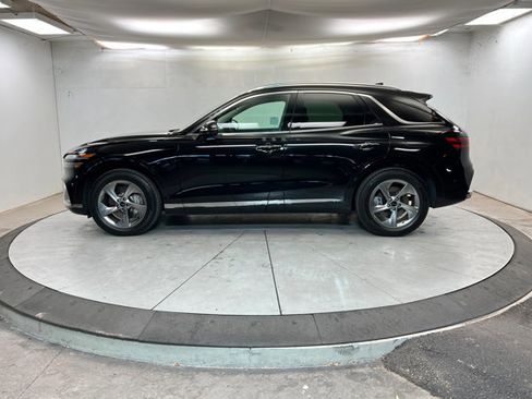 Used 2026 Genesis GV70 2.5T Advanced image 2