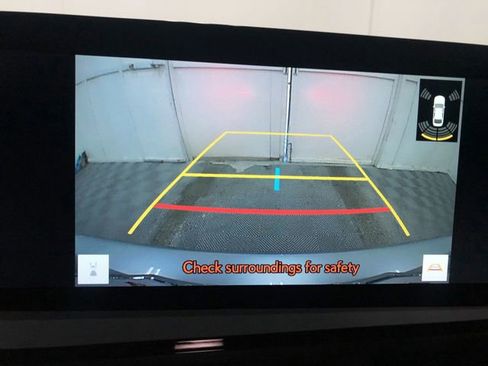 Used 2025 Lexus ES 350 w/ Premium Package image 21