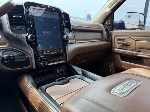 Used 2022 RAM 3500 Limited AWD/4WD image 51