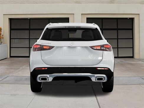 New 2025 Mercedes-Benz GLA 250 image 30