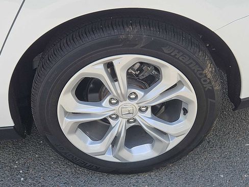 Used 2024 Honda Accord LX image 8