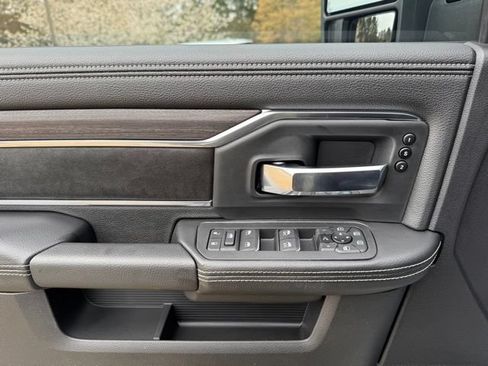 New 2026 RAM 2500 Laramie w/ Night Edition AWD/4WD image 16