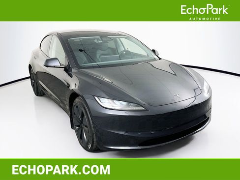 Used 2025 Tesla Model 3 Long Range RWD image 1
