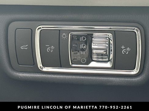 New 2026 Lincoln Aviator Black Label w/ Dynamic Handling Package AWD/4WD image 32