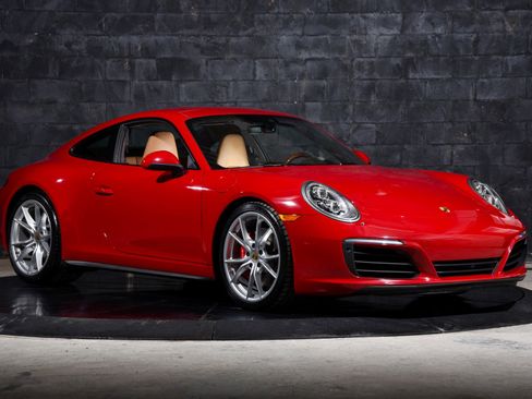 Used 2017 Porsche 911 Carrera 4S image 9