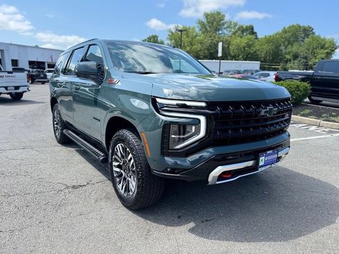 Used 2026 Chevrolet Tahoe Z71 w/ Comfort Package AWD/4WD image 9
