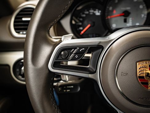 Used 2022 Porsche 718 Cayman S image 27